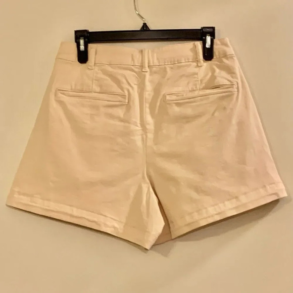 WARP + WEFT SCL Trouser Short in New Girl with An Old Soul - Picture 7 of 15